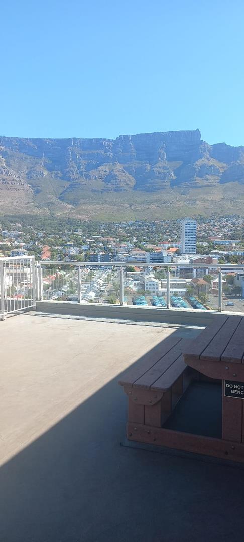 2 Bedroom Property for Sale in Cape Town City Centre Western Cape